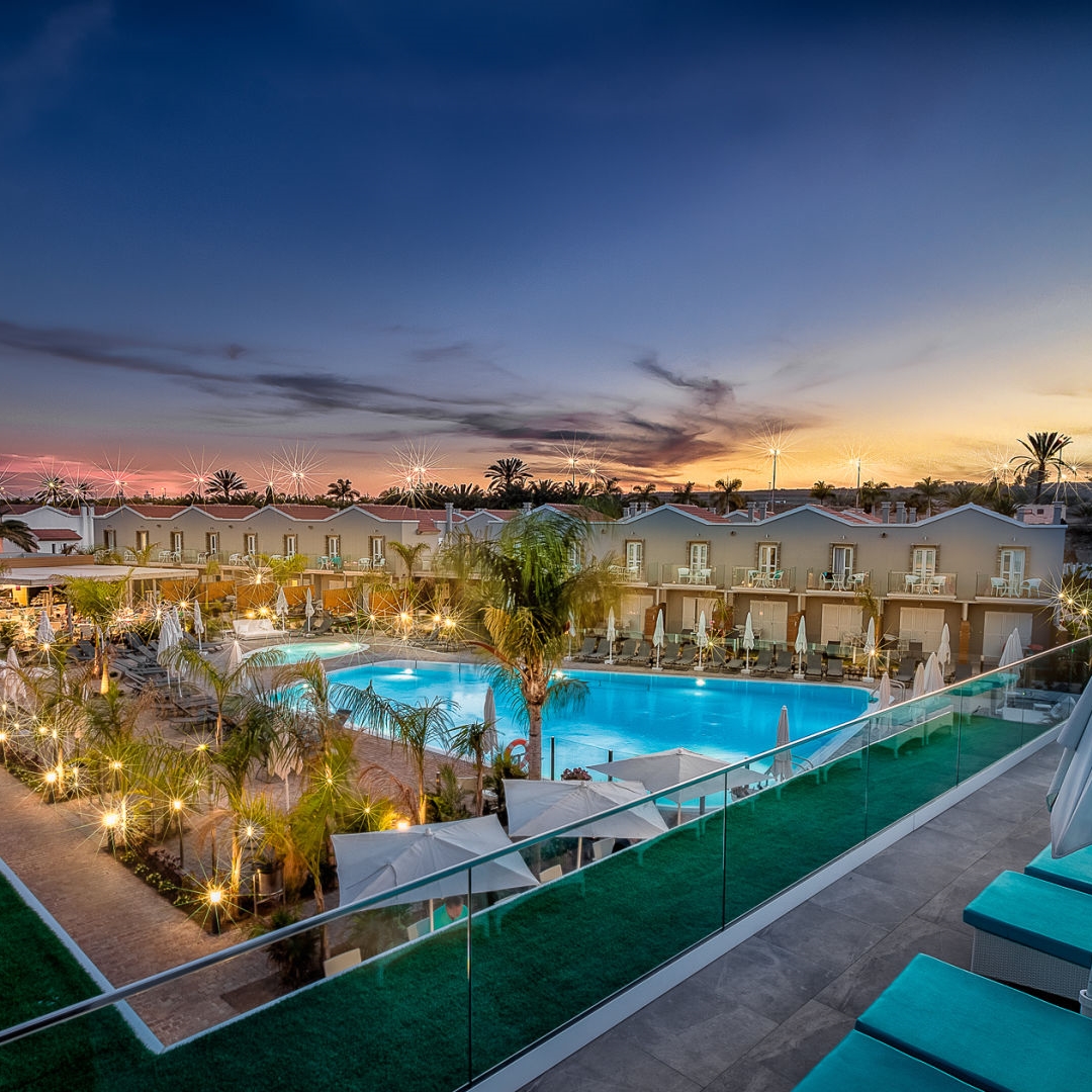 COOEE Los Calderones Hotel Suites - Erwachsenenhotel