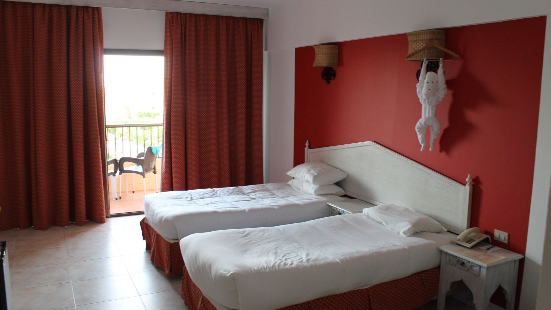 4 Sterne Hotel Flamenco Beach Resort