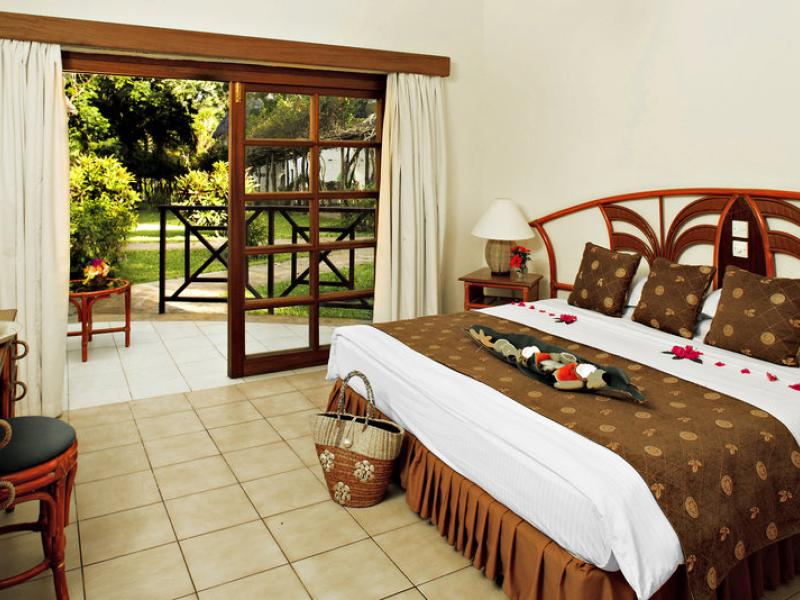 **** Hotel Neptune Village Beach Resort