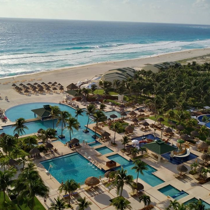 ****+ Iberostar Cancun