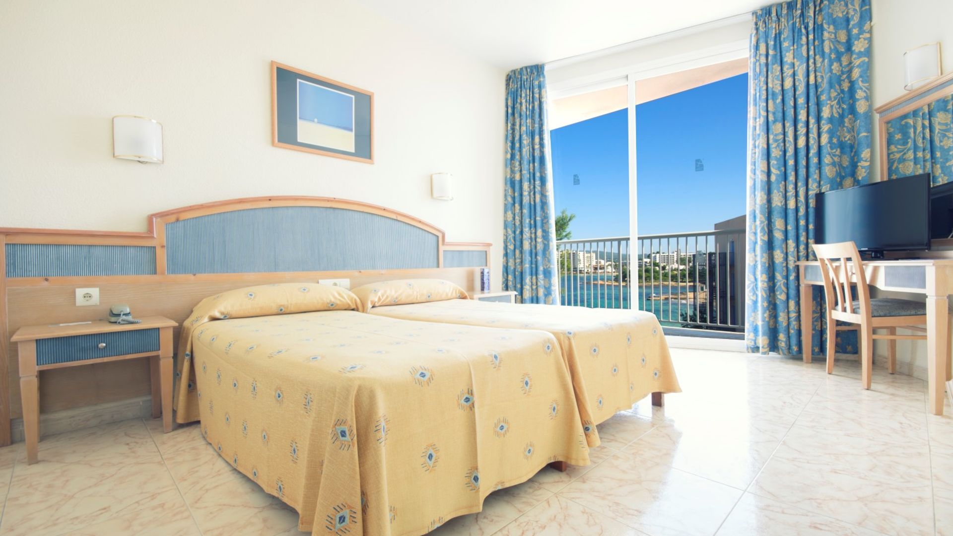 ***Hotel azuLine Mar Amantis I & II