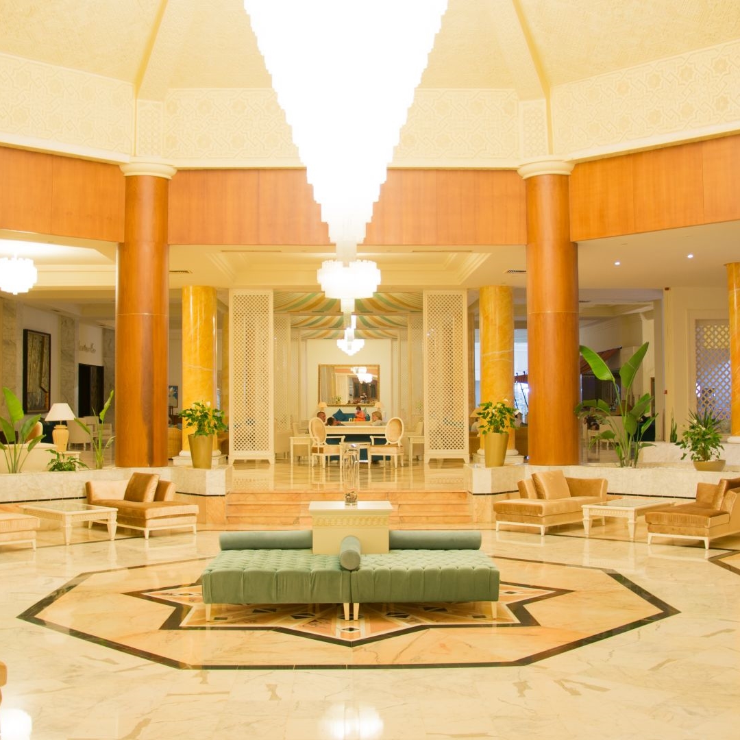 ***** lti Bellevue Park