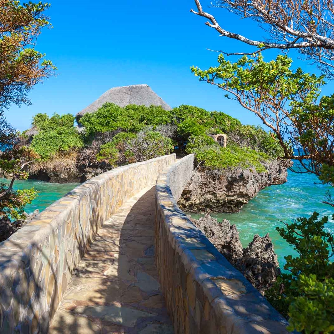 **** The Sands at Chale Island