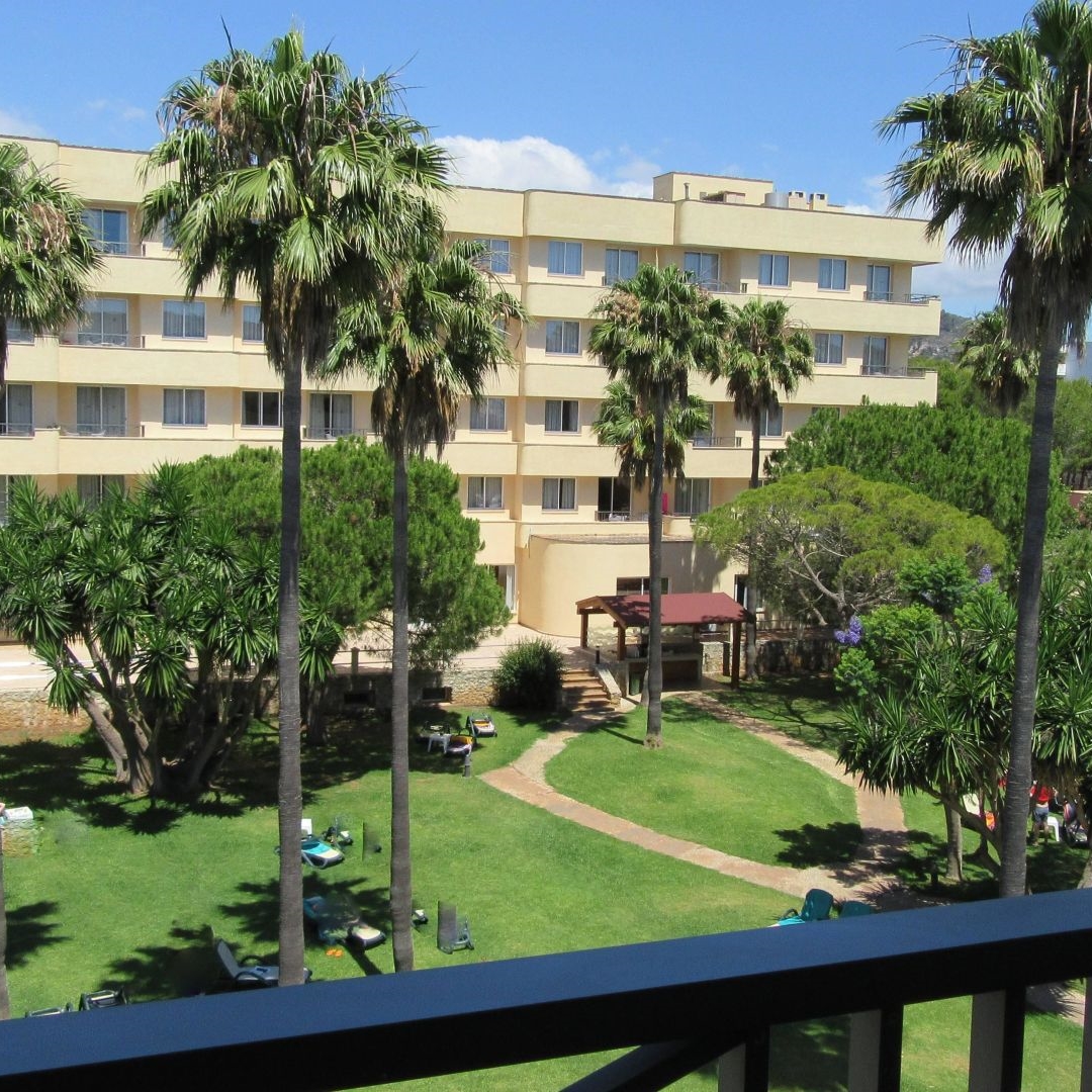 **** Aparthotel Tropicana & Trebol