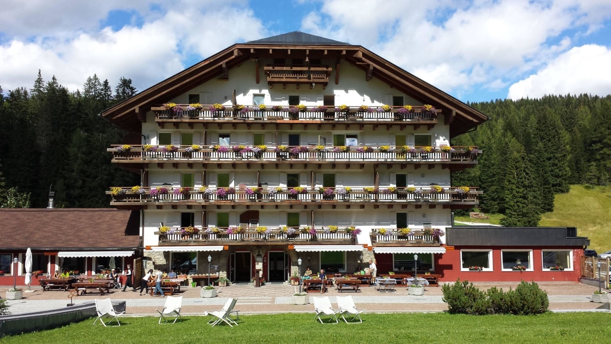 4 Sterne Hotel Kreuzbergpass in Südtirol