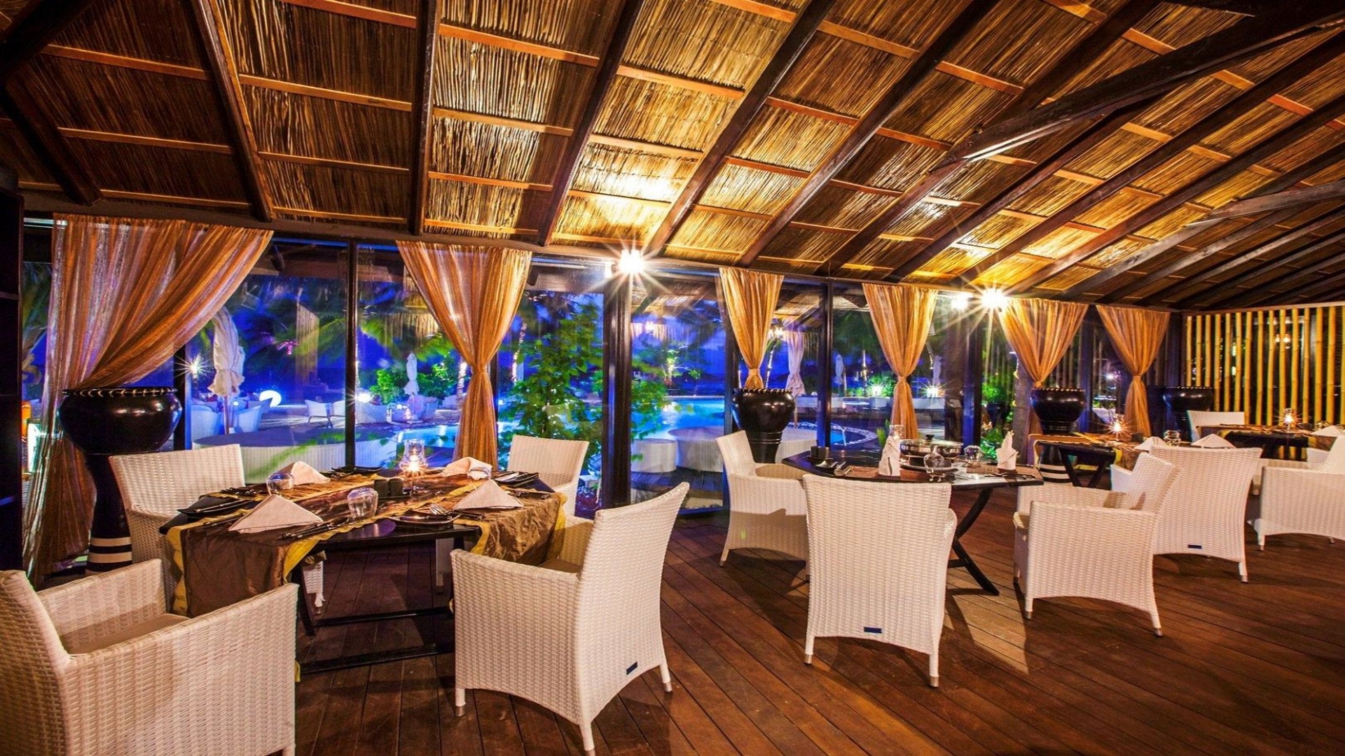 4,5 Sterne Resort Kihaad Maldives