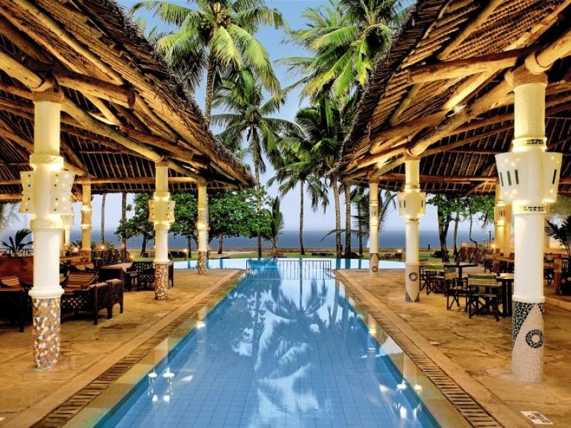 **** Hotel Neptune Village Beach Resort