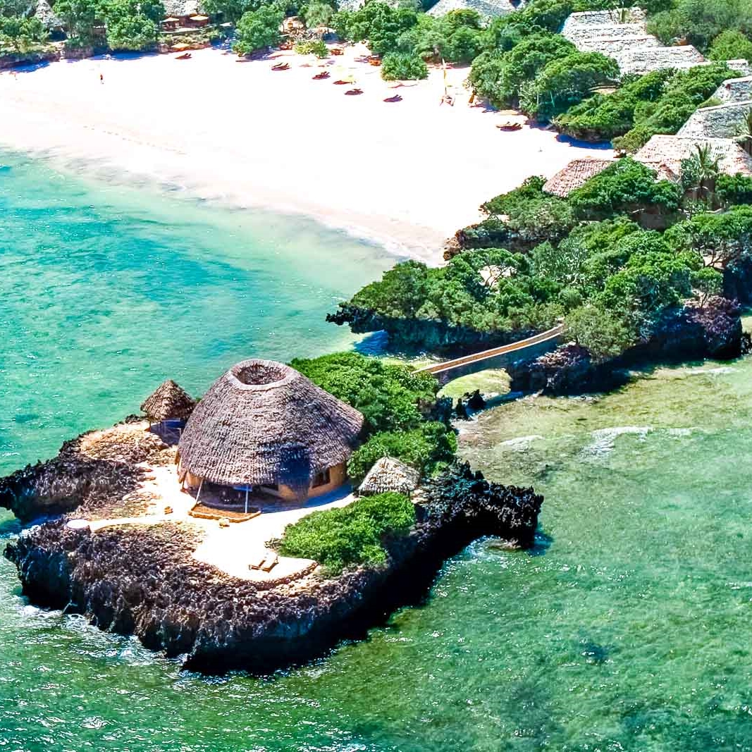**** The Sands at Chale Island