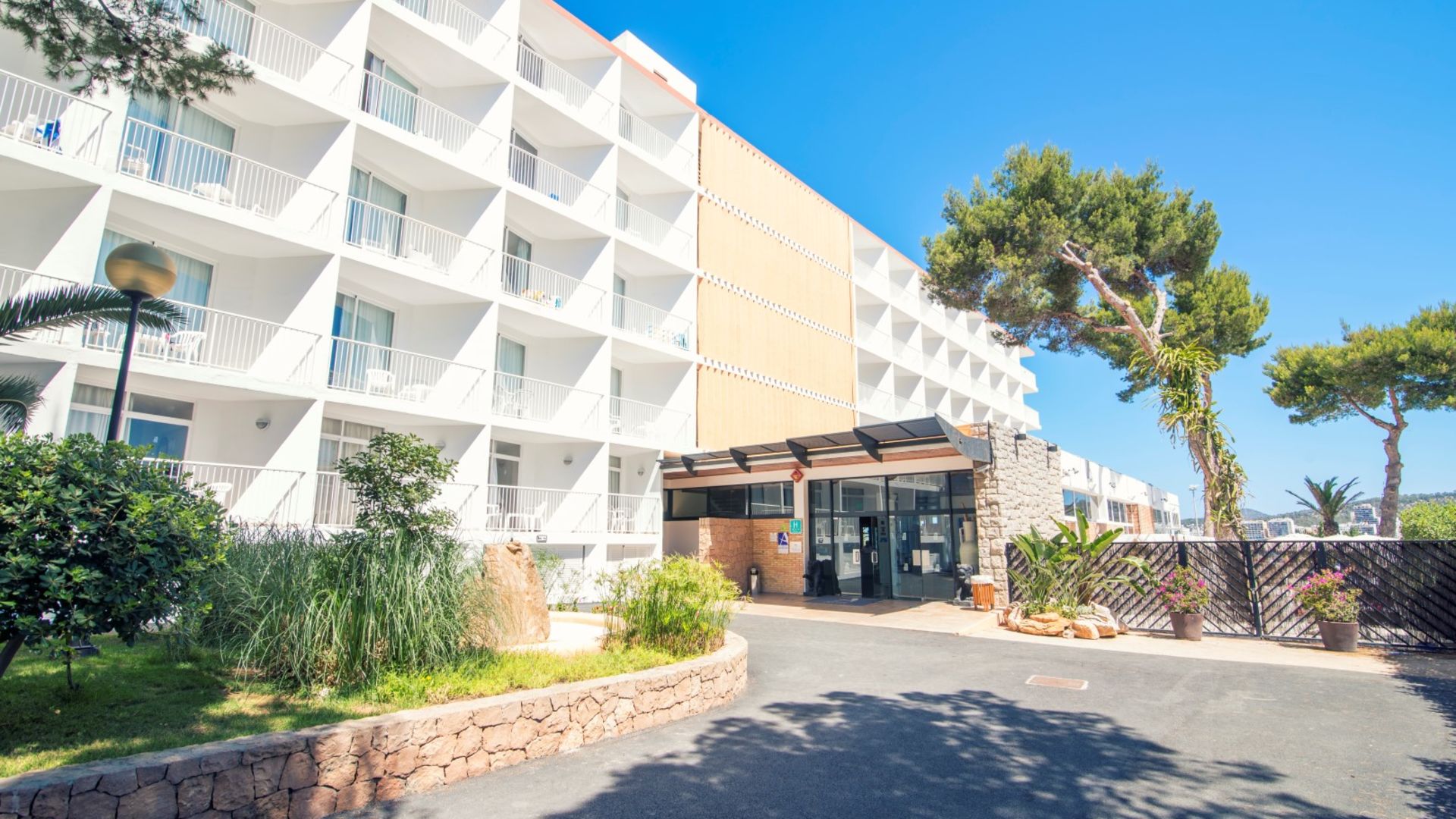 ***Hotel azuLine Mar Amantis I & II