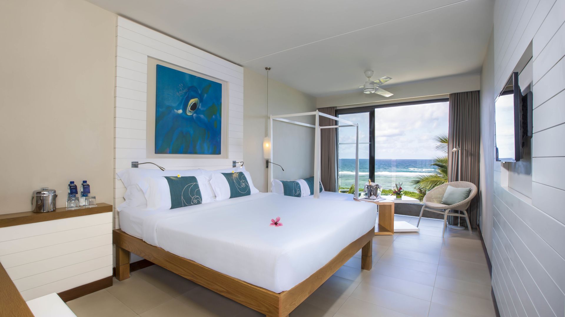****The Radisson Blu Poste Lafayette Resort & Spa