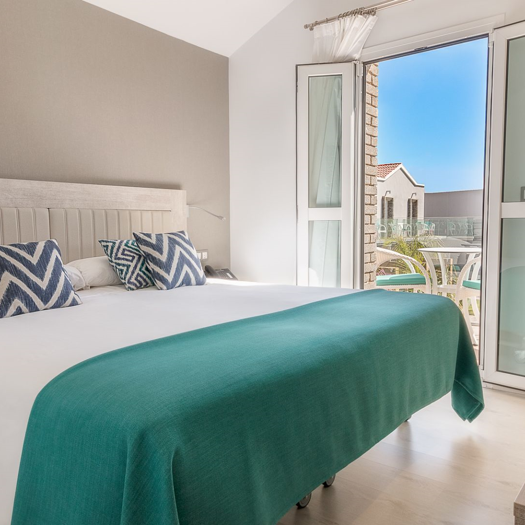 COOEE Los Calderones Hotel Suites - Erwachsenenhotel