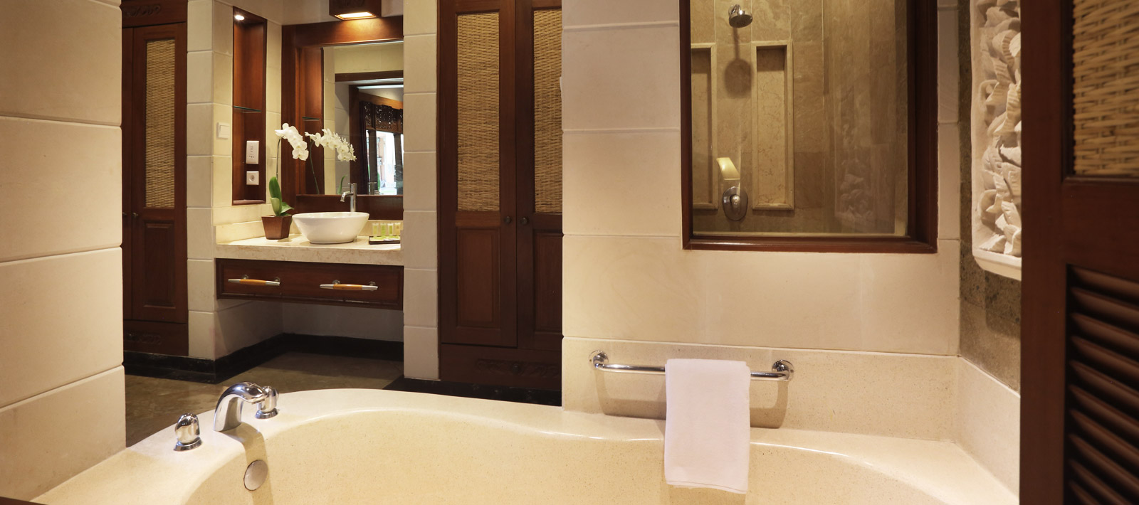 **** Bali Tropic Resort & Spa