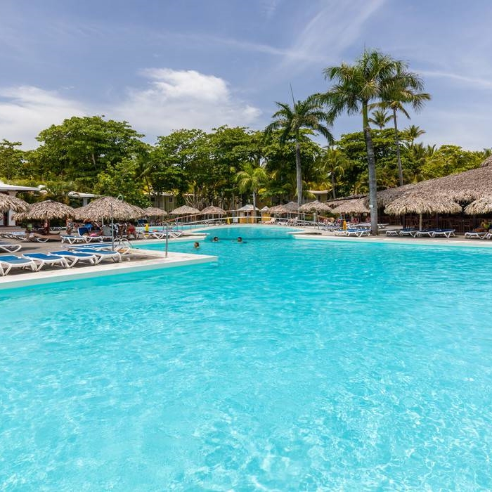 **** Playabachata Resort 