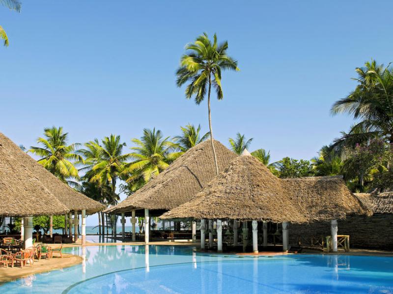 **** Hotel Neptune Village Beach Resort