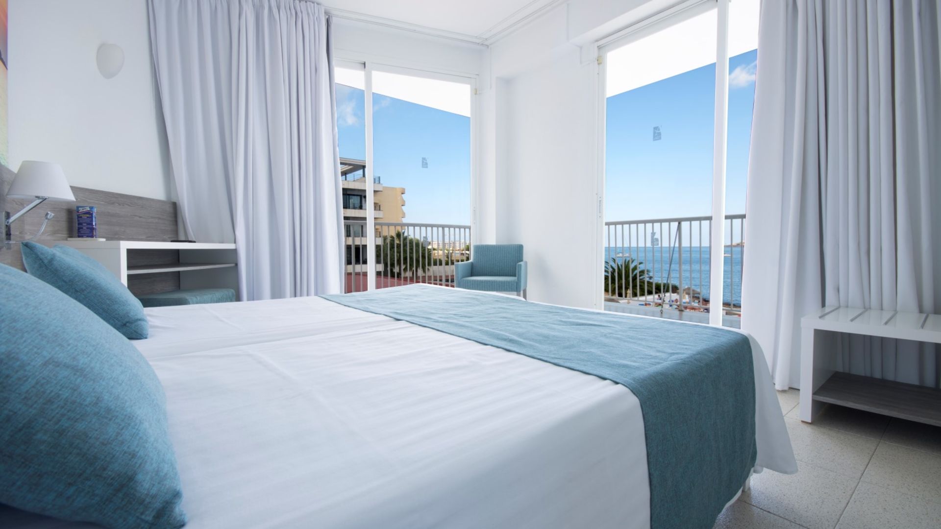 ***Hotel azuLine Mar Amantis I & II