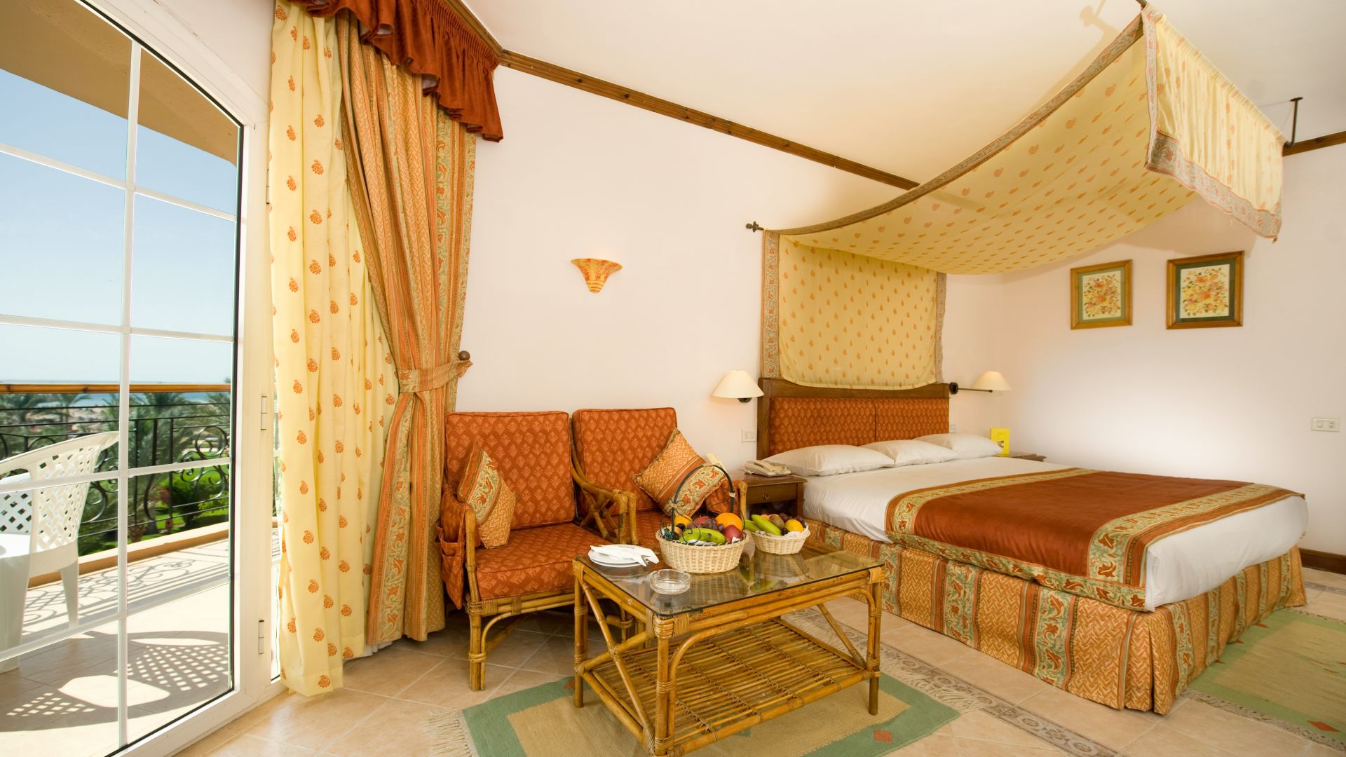 ***** Hotel Siva Grand Beach