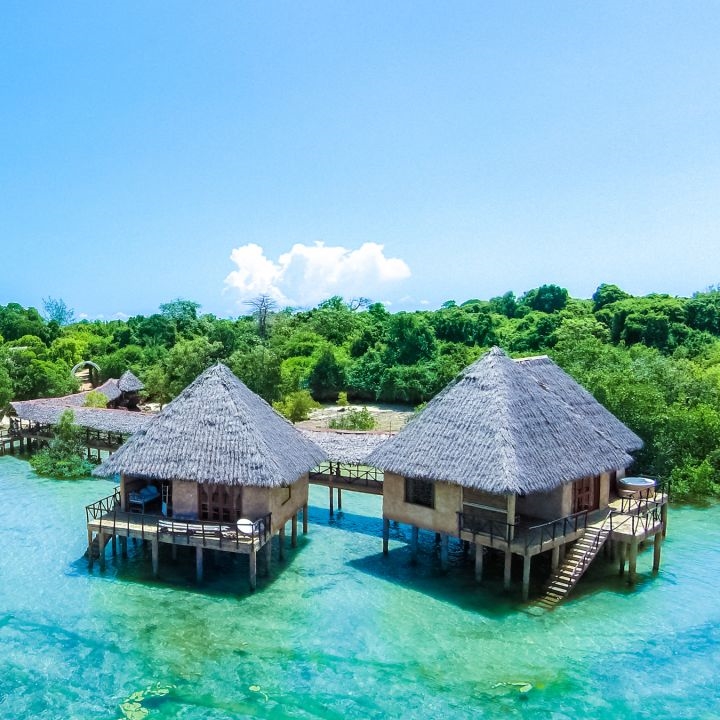 **** The Sands at Chale Island