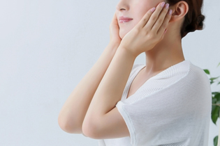 "水活"で夏を乗り切る！体の内側から輝くハイドレーションケア
