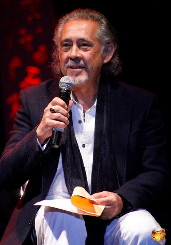 De poeta a poeta. Con Pedro Enríquez Por María Ángeles Lonardi