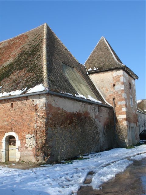 écurie bruno garez vue du pigeonnier  proche de chalon sur saone 