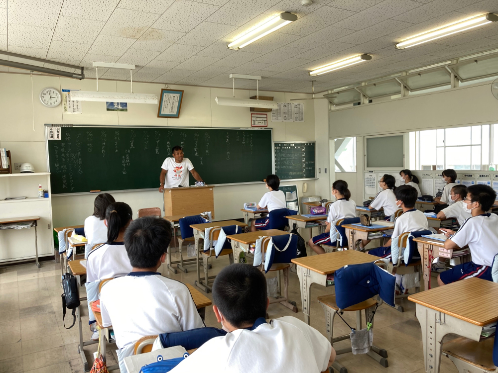 三ヶ日中学校へ 浜松市でsup スタンドアップパドルサーフィン ウインドサーフィン マリンスポーツを楽しむなら T Flow