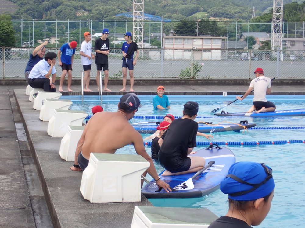 三ヶ日中学校のプールで Sup 浜松市でsup スタンドアップパドルサーフィン ウインドサーフィン マリンスポーツを楽しむなら T Flow 三ヶ日中学校のプールで Sup 浜松市でsup スタンドアップパドルサーフィン ウインドサーフィン マリンスポーツを楽しむなら T Flow