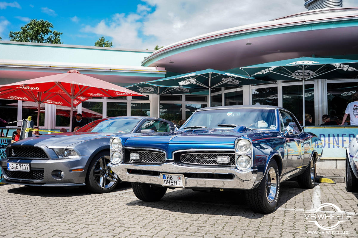 Monatliches US Car Treffen Daisy's Diner Oyten Juli V8 Wheels