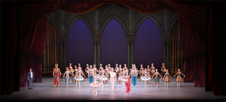 合同作品「バヤデルカ」より婚礼の場 撮影スタッフ・テス(株)