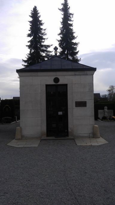 und Kneipp Mausoleum