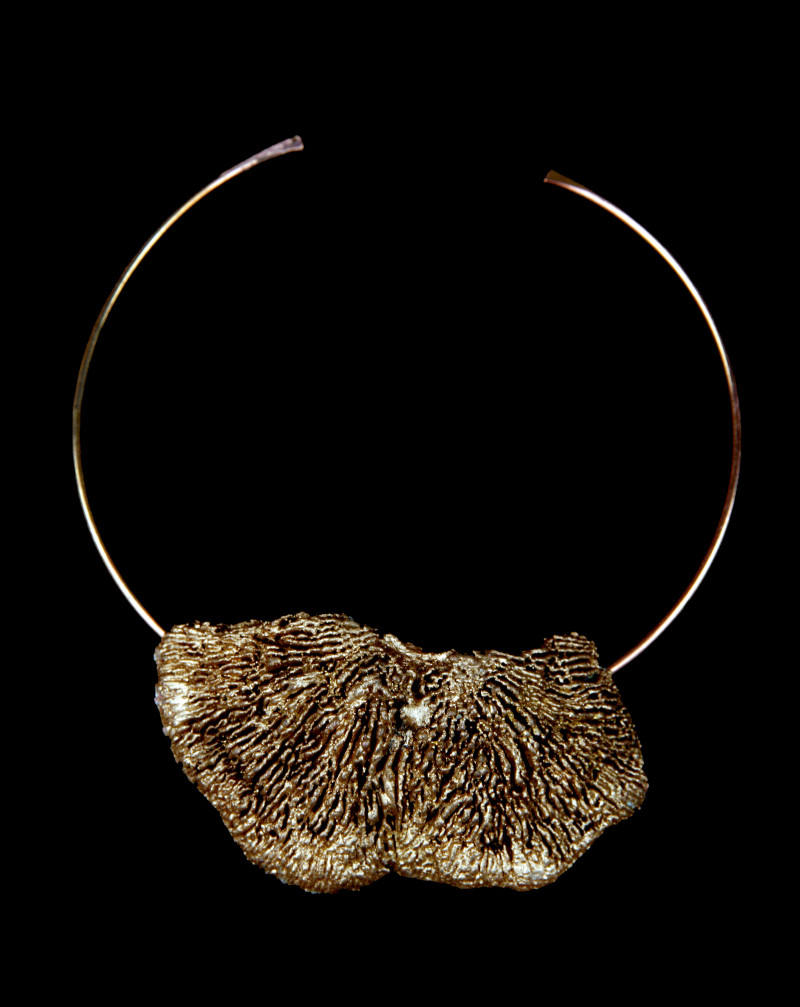 Mushroom necklace, moss, copper bathed in fine gold