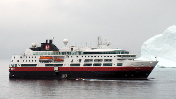 Hurtigruten Fram ex 6144 