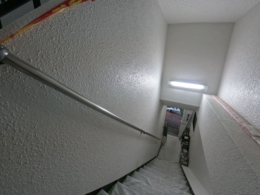 階段室・壁(施工後)