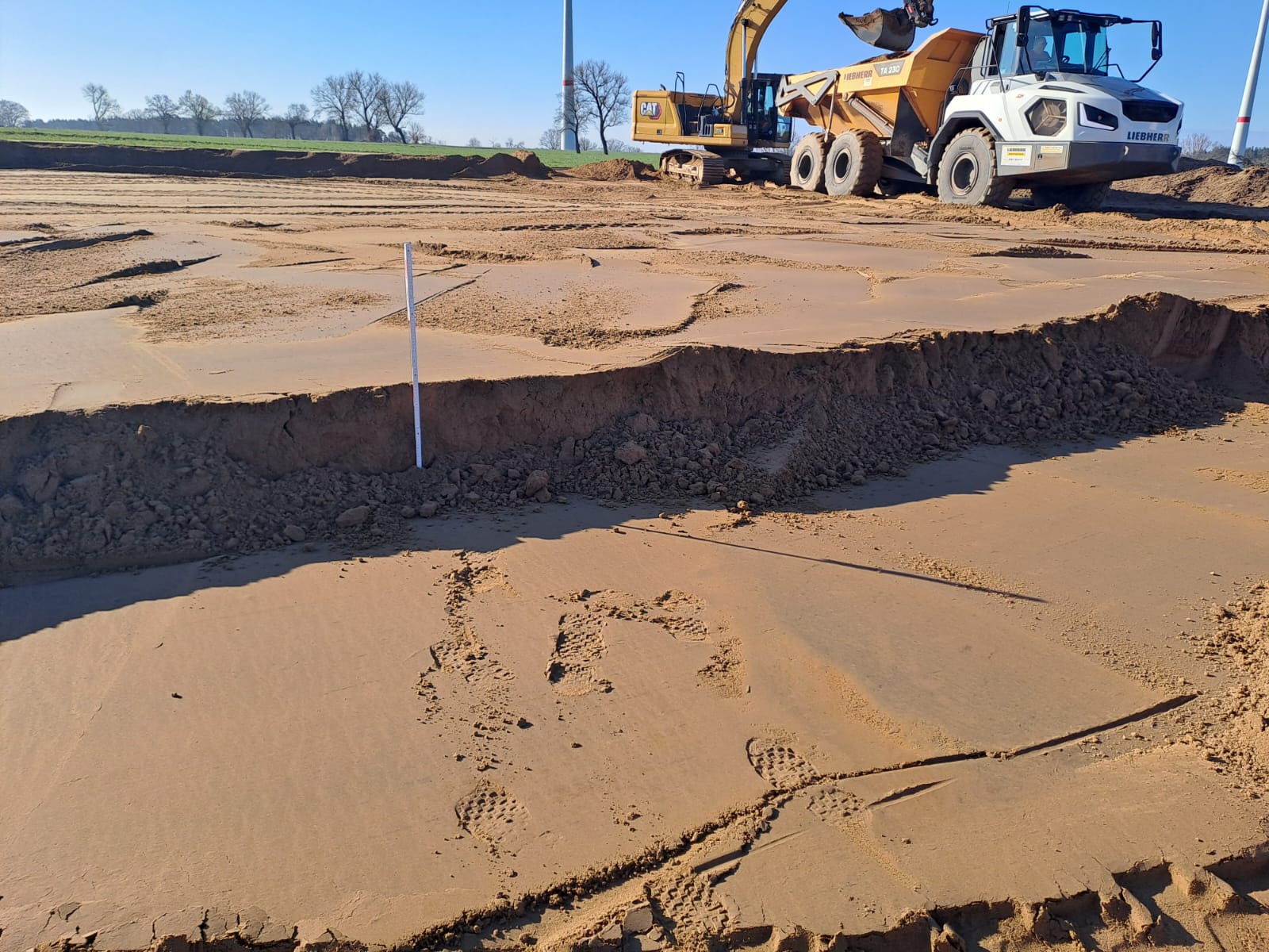 Wegebau und Kranstellfläche