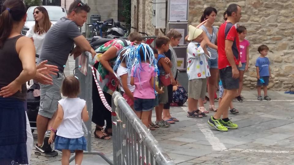  TRAVO  14 luglio 2018 dalle ore 17,00 alle ore 18,30  "LA FIABA DEI GRILLI TRICICLI"  in piazza con i grilli tricicli e tanti giochi di una volta