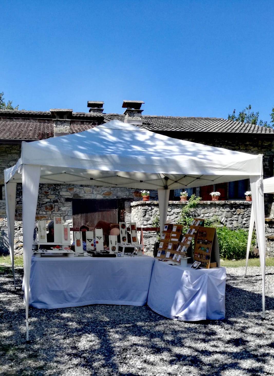 "Artigiani Creativi" di ArTre   4 agosto 2019   Brugnello di Marsaglia (PC) - mercatino di artigianato locale