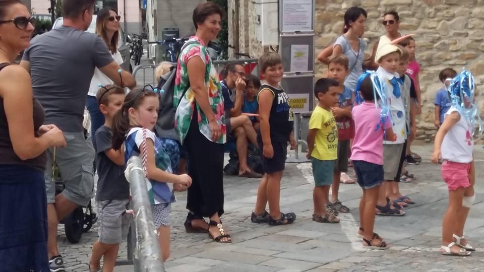  TRAVO  14 luglio 2018 dalle ore 17,00 alle ore 18,30  "LA FIABA DEI GRILLI TRICICLI"  in piazza con i grilli tricicli e tanti giochi di una volta