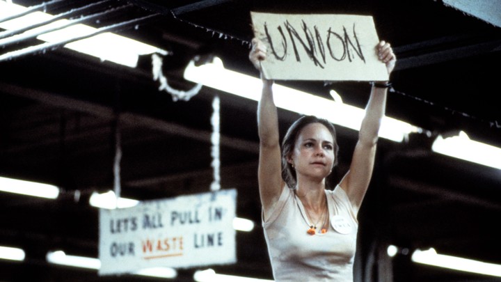 Rivergaro: Cinema Sotto Le Stelle 2019   Agosto, giovedì 1 : NORMA RAE dalle ore 21:30 giardino di Via Don Veneziani, 64 - Rivergaro (PC) di fronte alla Casa del Popolo