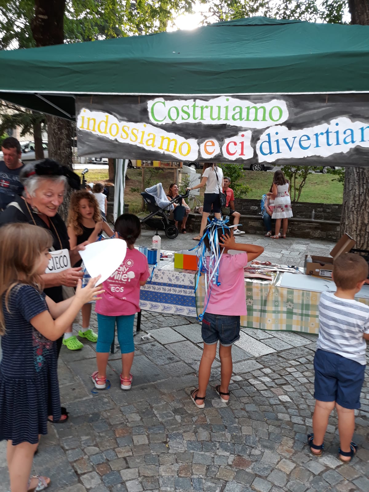  TRAVO  14 luglio 2018 dalle ore 17,00 alle ore 18,30  "LA FIABA DEI GRILLI TRICICLI"  in piazza con i grilli tricicli e tanti giochi di una volta