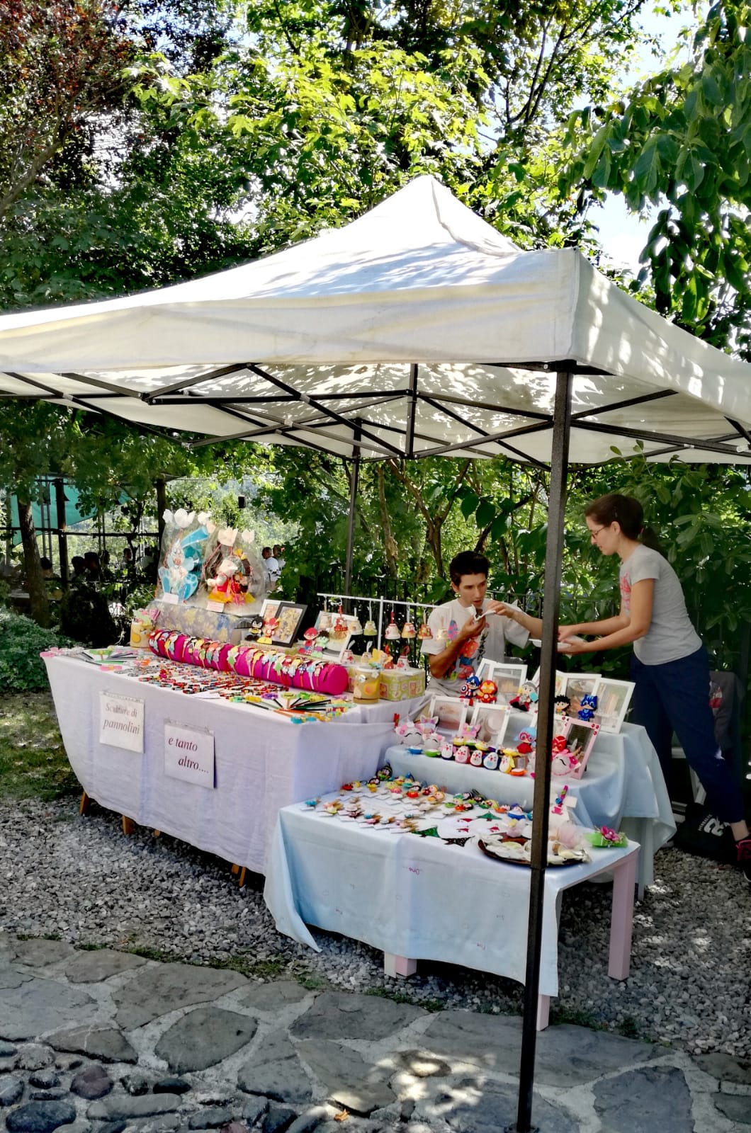 "Artigiani Creativi" di ArTre   4 agosto 2019   Brugnello di Marsaglia (PC) - mercatino di artigianato locale