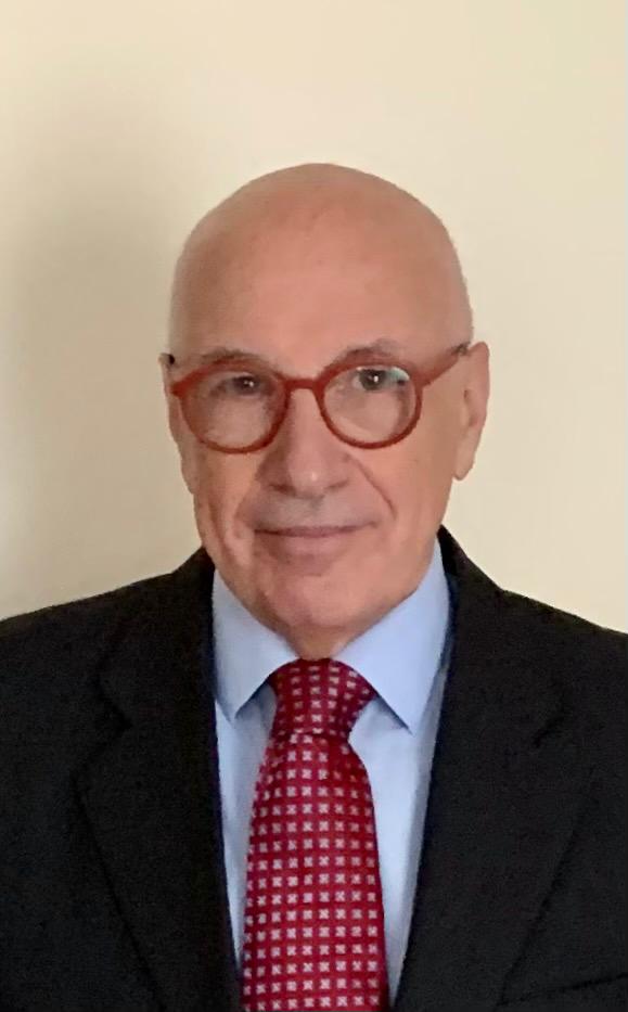 Avv. Angelo Ragone, Patrocinante nei Tribunali Civili ed Ecclesiastici, Confondatore dell'Associazione UBF