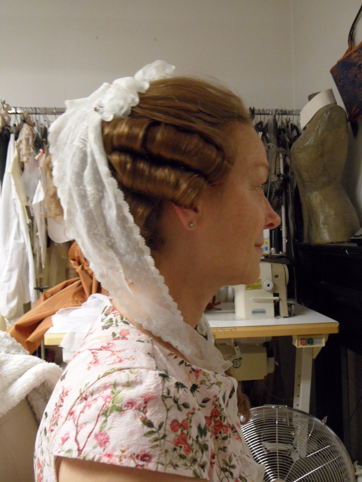 PERÜCKENWIGS ANDRE MARKOV Berlin, historische Kleidung, Kostüme, Perücken