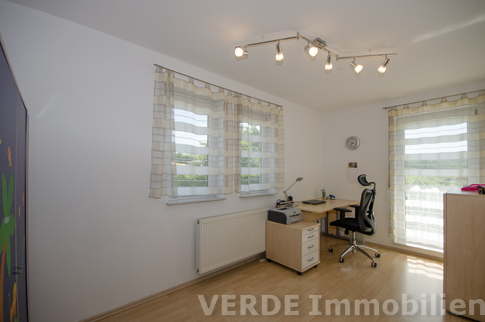 Arbeitszimmer/Homeoffice