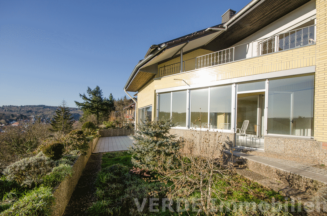 Architektenhaus im Raum Karlsruhe (Vermietung)