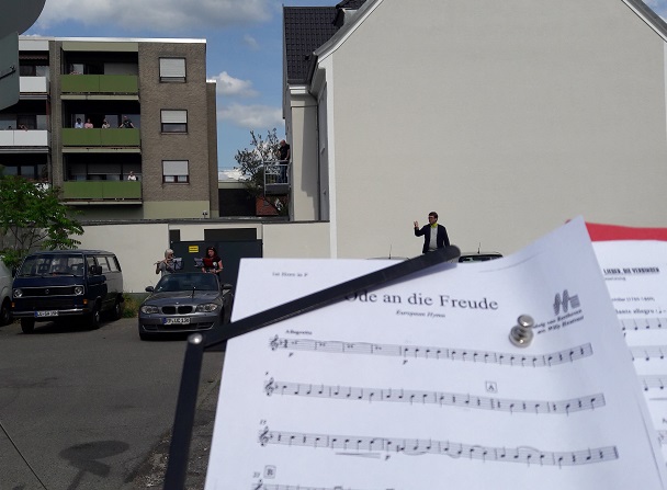 Impressionen der musikalischen Kundgebung zu Muttertag vom Modernen Blasorchester Oppau (Bildrechte: MBO)
