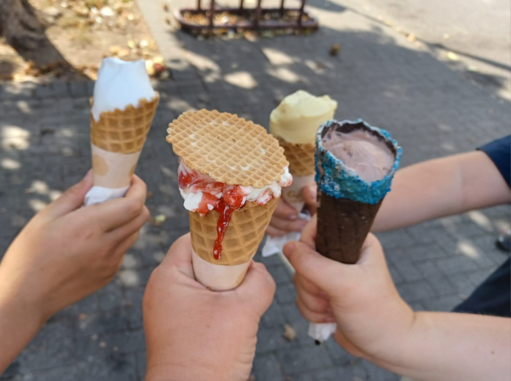 Eis, Tischkicker, Viva La Vida! - Unser zweiter Jugendtreff