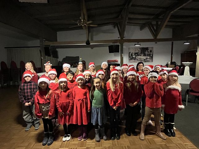 Auftritt des Schulchores auf der Weihnachtsfeier des GEW am 05.12.2025 im Hotel Hansen in Rendsburg