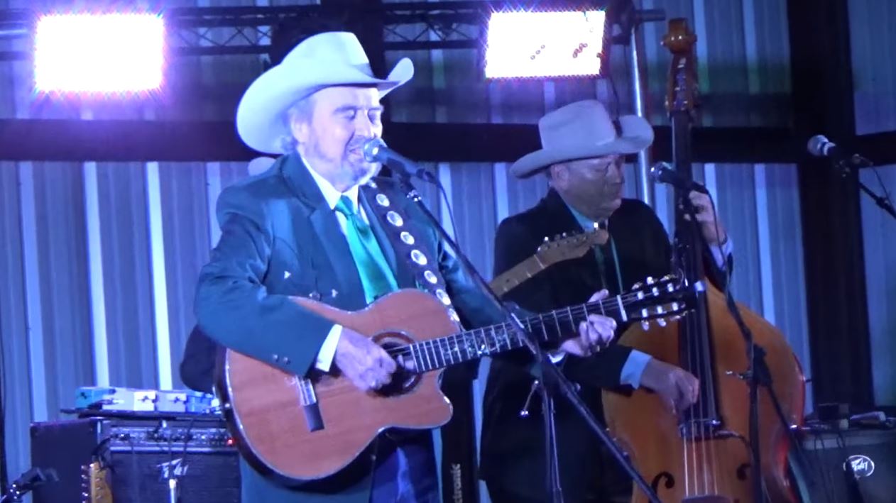 Johnny Bush Jim, Jack and Rose when the cowboy sings