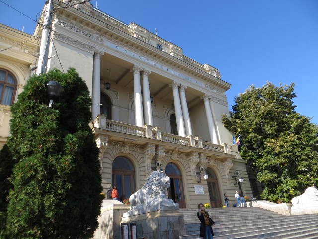 Universität