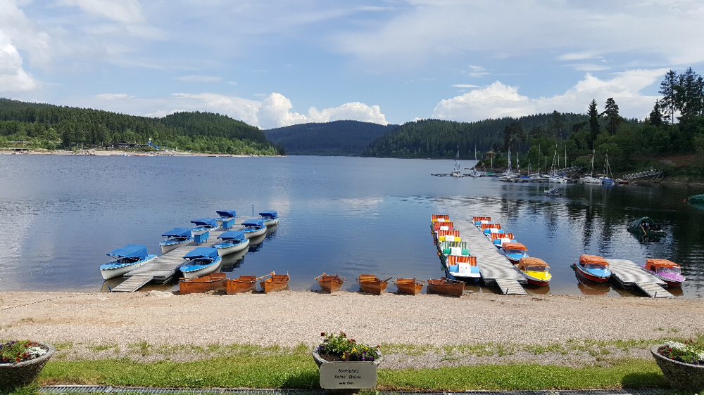 Kurzer Ausflug zum Schluchsee......es regnet grade nicht.......hier sind wir wieder mit der Welt verbunden um zu berichten......LTE sei Dank.....:-))