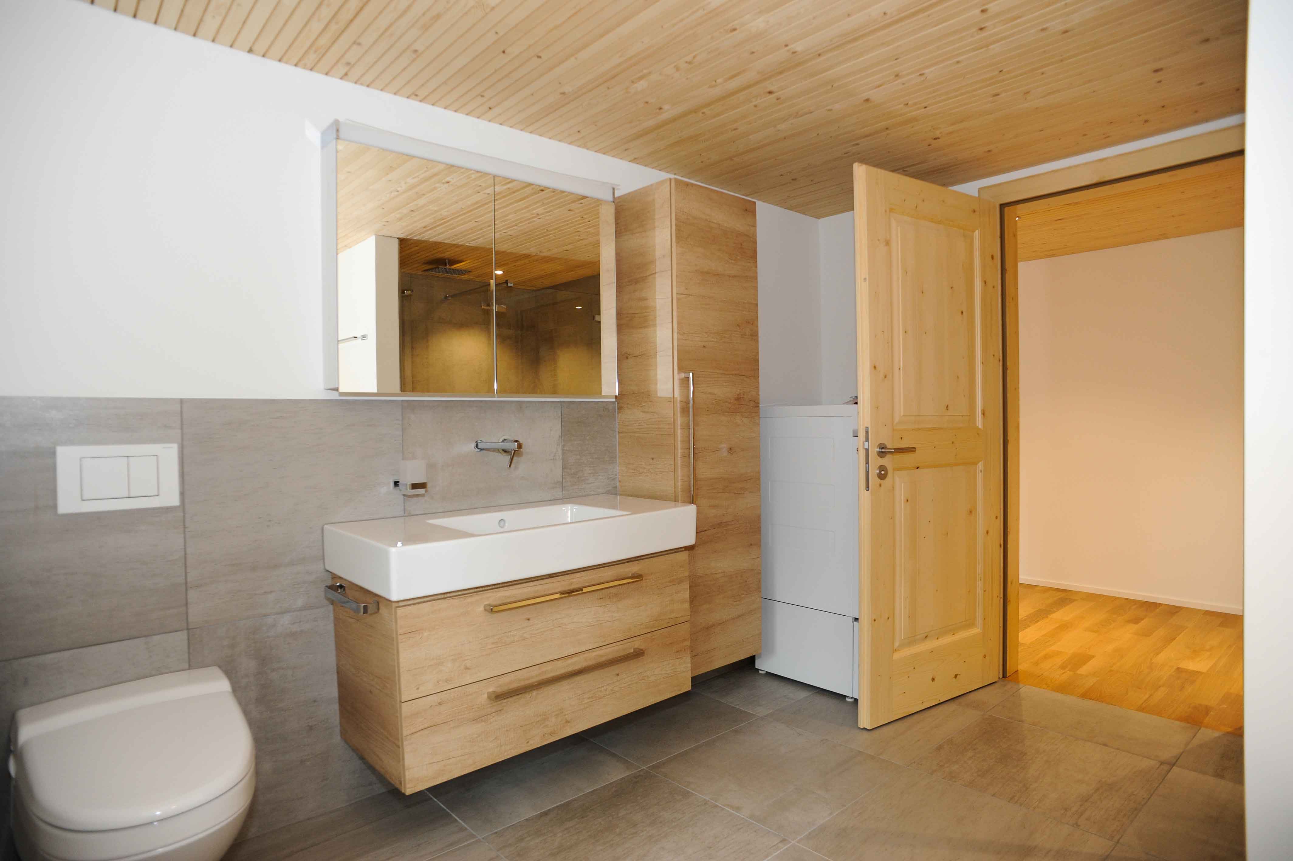 Bad Design - Strebel Holzbau, Innenausbau, Architektur